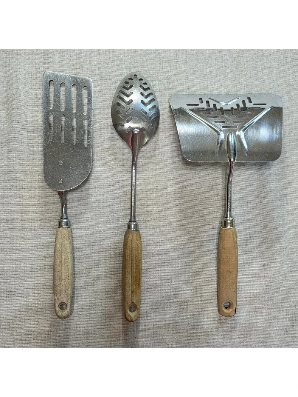 Vintage EKCO Eterna A&J Flipper Lifter 3 Pc Utensil Set Wood Handle Spatula USA
